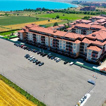 Apartcomplex Chateau Acheloj Exteriér fotografie