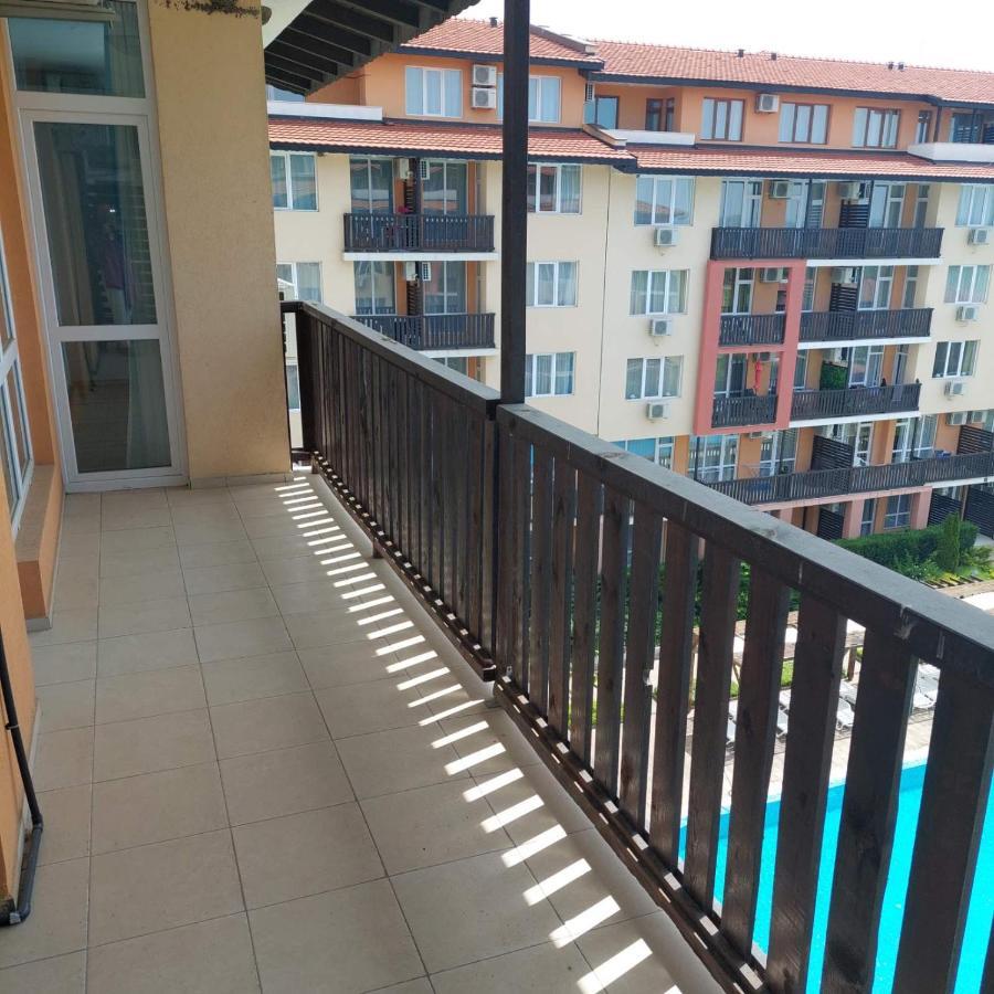 Apartcomplex Chateau Acheloj Exteriér fotografie