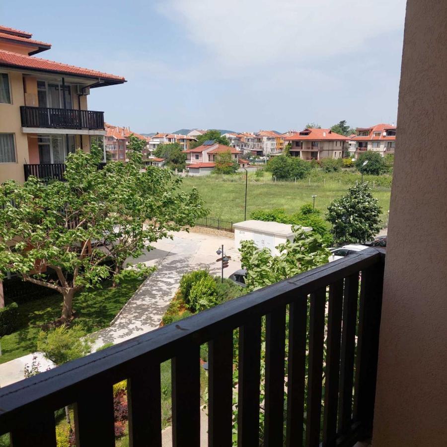 Apartcomplex Chateau Acheloj Exteriér fotografie