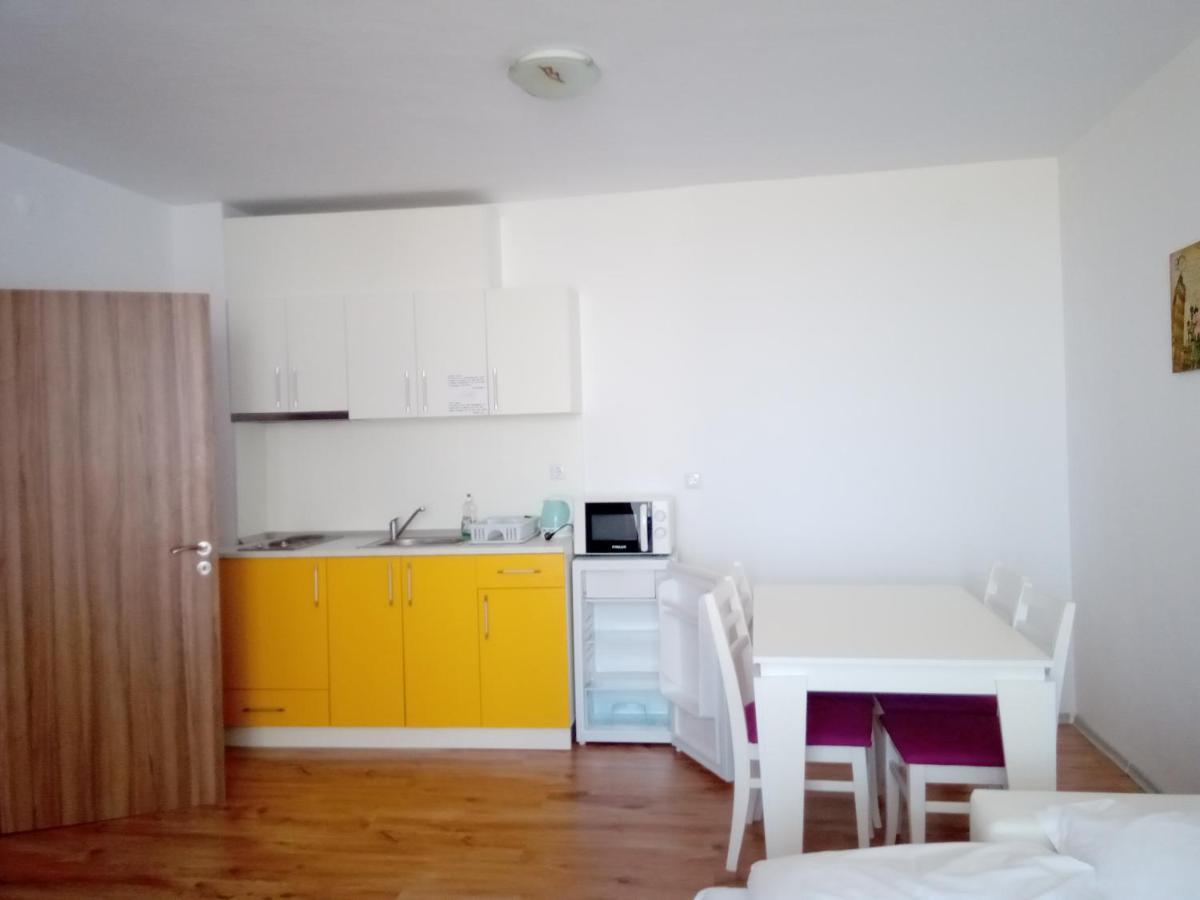 Apartcomplex Chateau Acheloj Exteriér fotografie