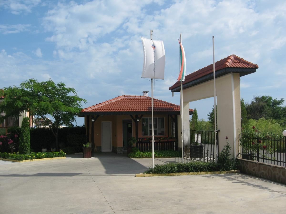 Apartcomplex Chateau Acheloj Exteriér fotografie