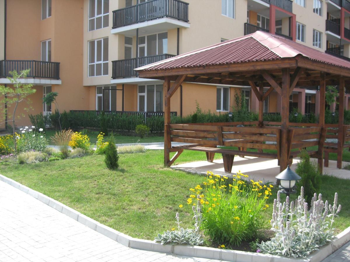 Apartcomplex Chateau Acheloj Exteriér fotografie