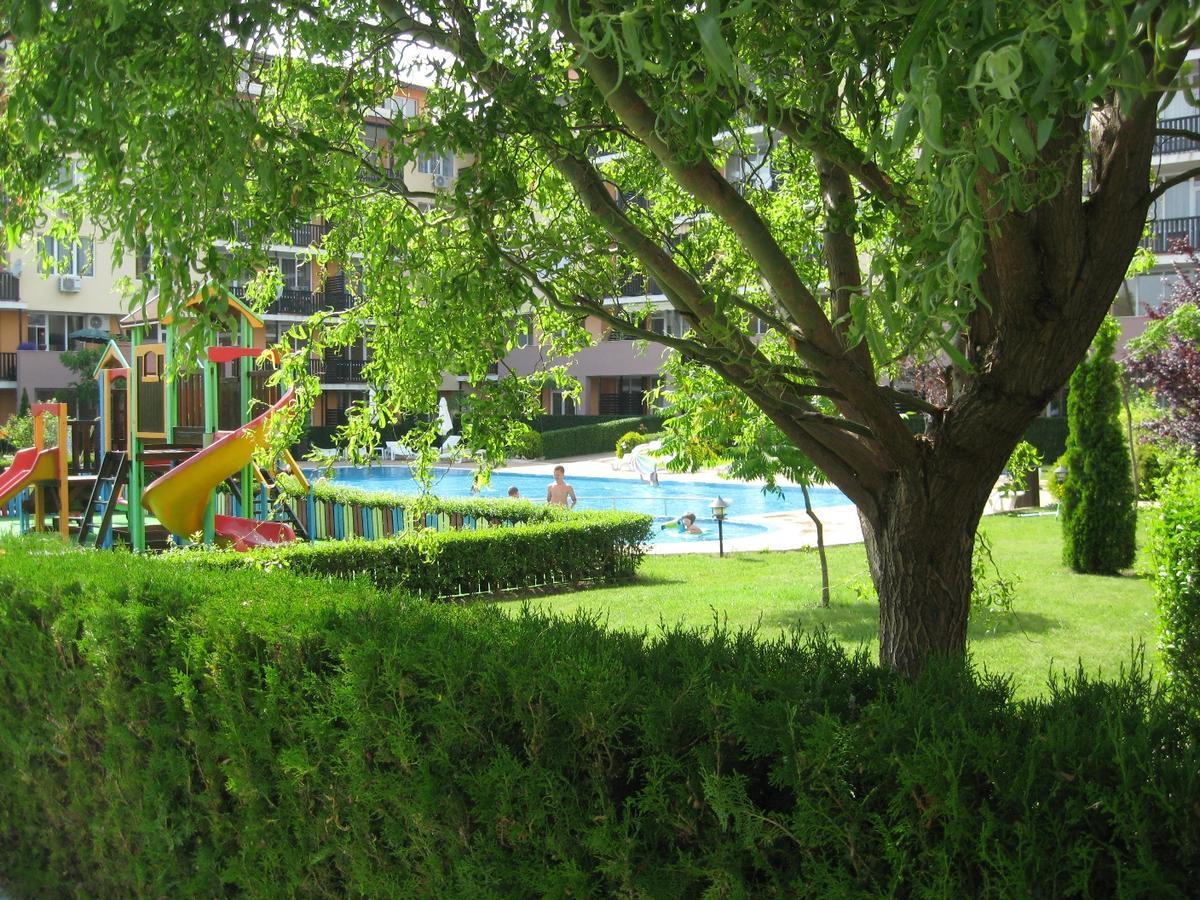 Apartcomplex Chateau Acheloj Exteriér fotografie