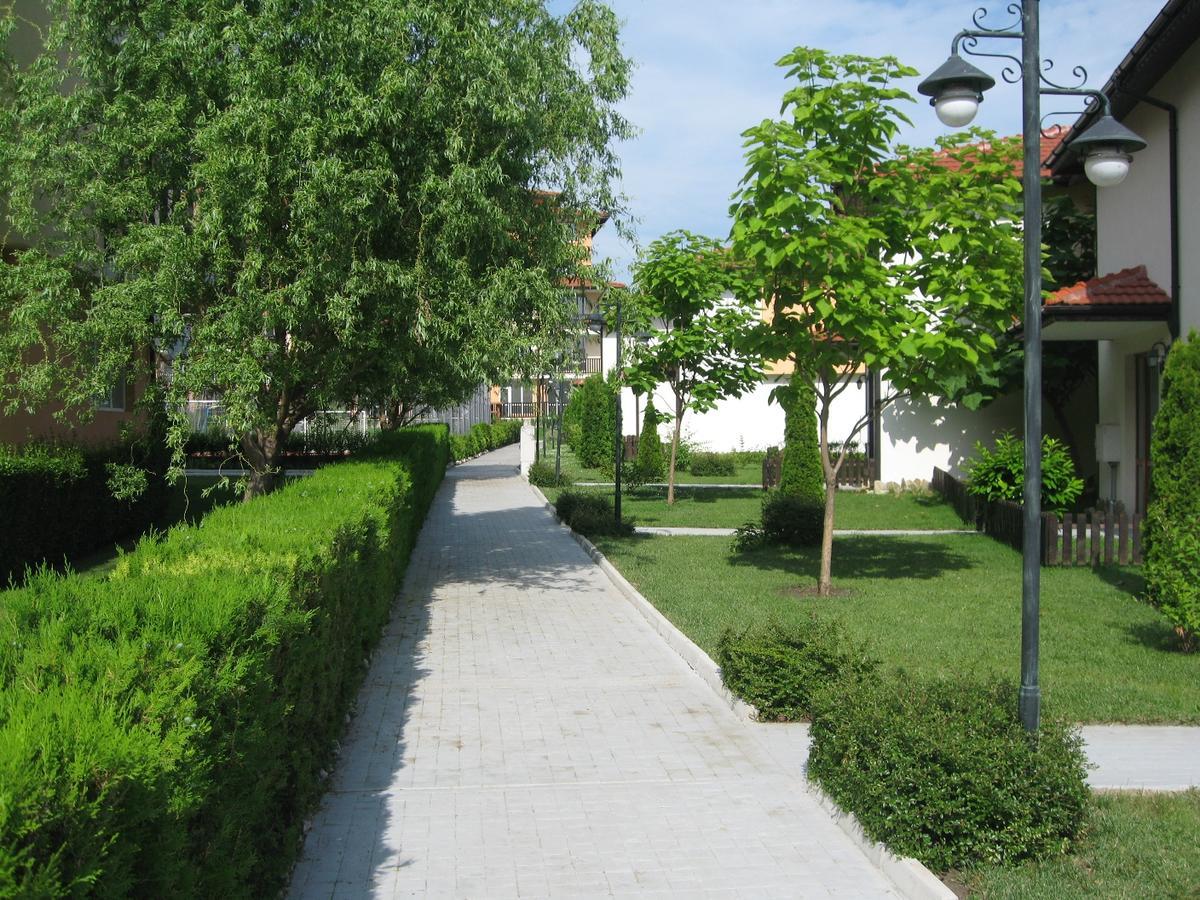 Apartcomplex Chateau Acheloj Exteriér fotografie