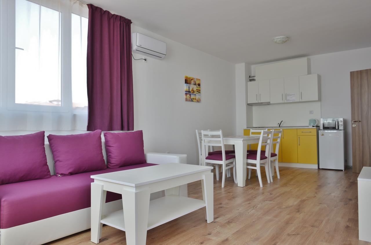 Apartcomplex Chateau Acheloj Exteriér fotografie