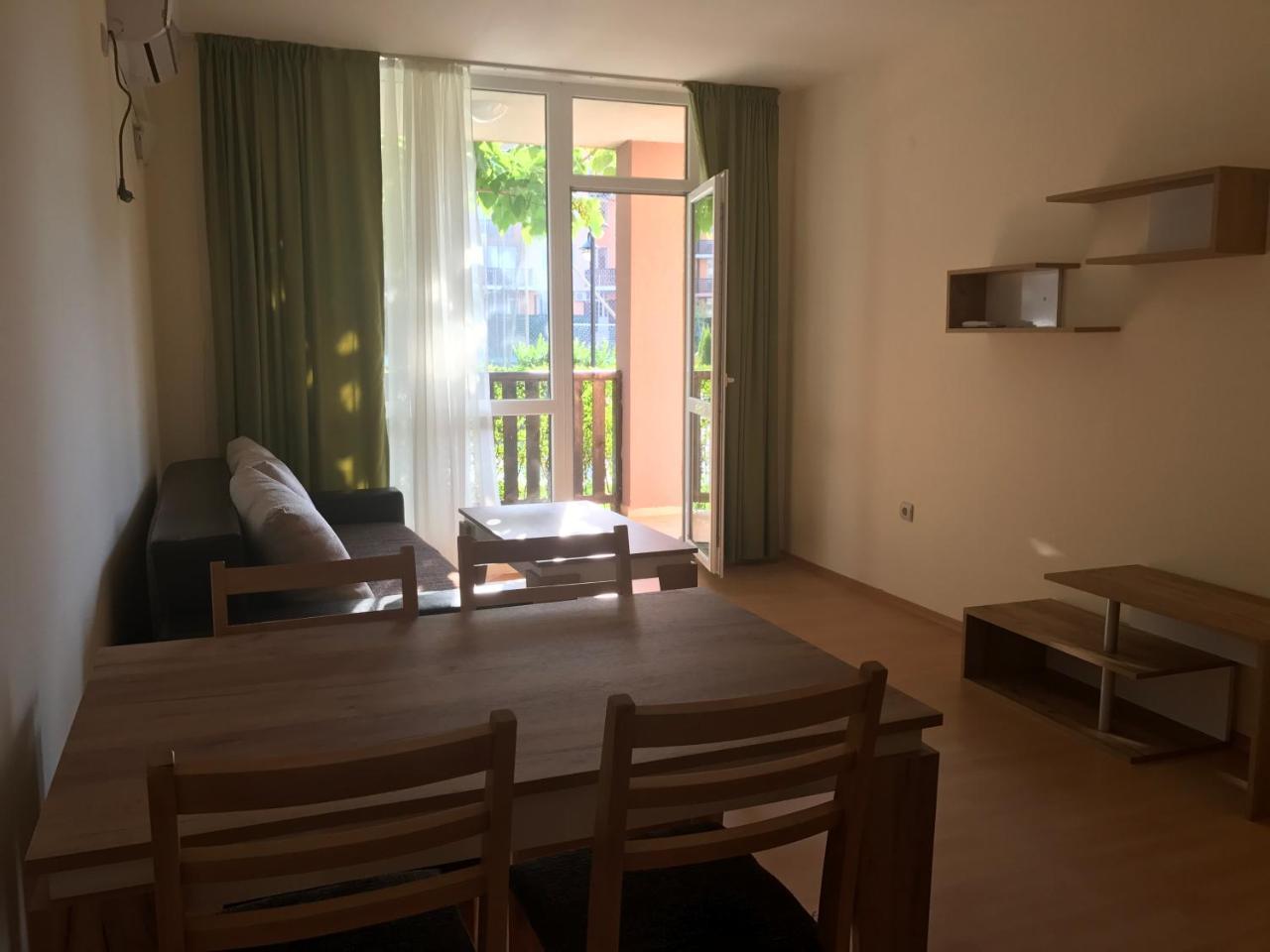 Apartcomplex Chateau Acheloj Exteriér fotografie